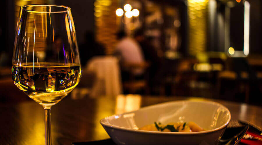 Best-Indian-Restaurant-And-Takeaway-In-Tottington-Road-Asha-reservation.jpg